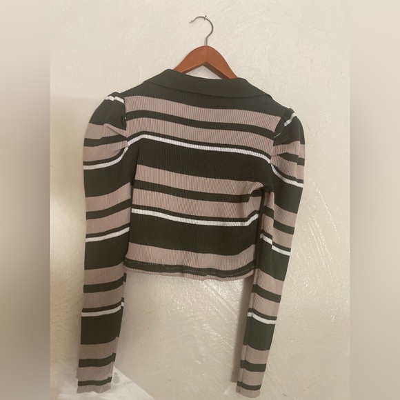 No boundaries Long Sleeve Top - Picture 2 of 2